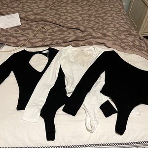 3 pack of bodysuits.